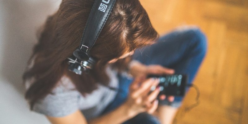 Hören Sie sich die interessantesten Bücher mit Storytel an